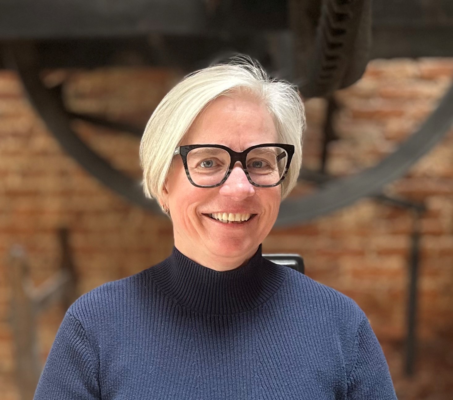 Pam J AEF Photo Julio Avasan